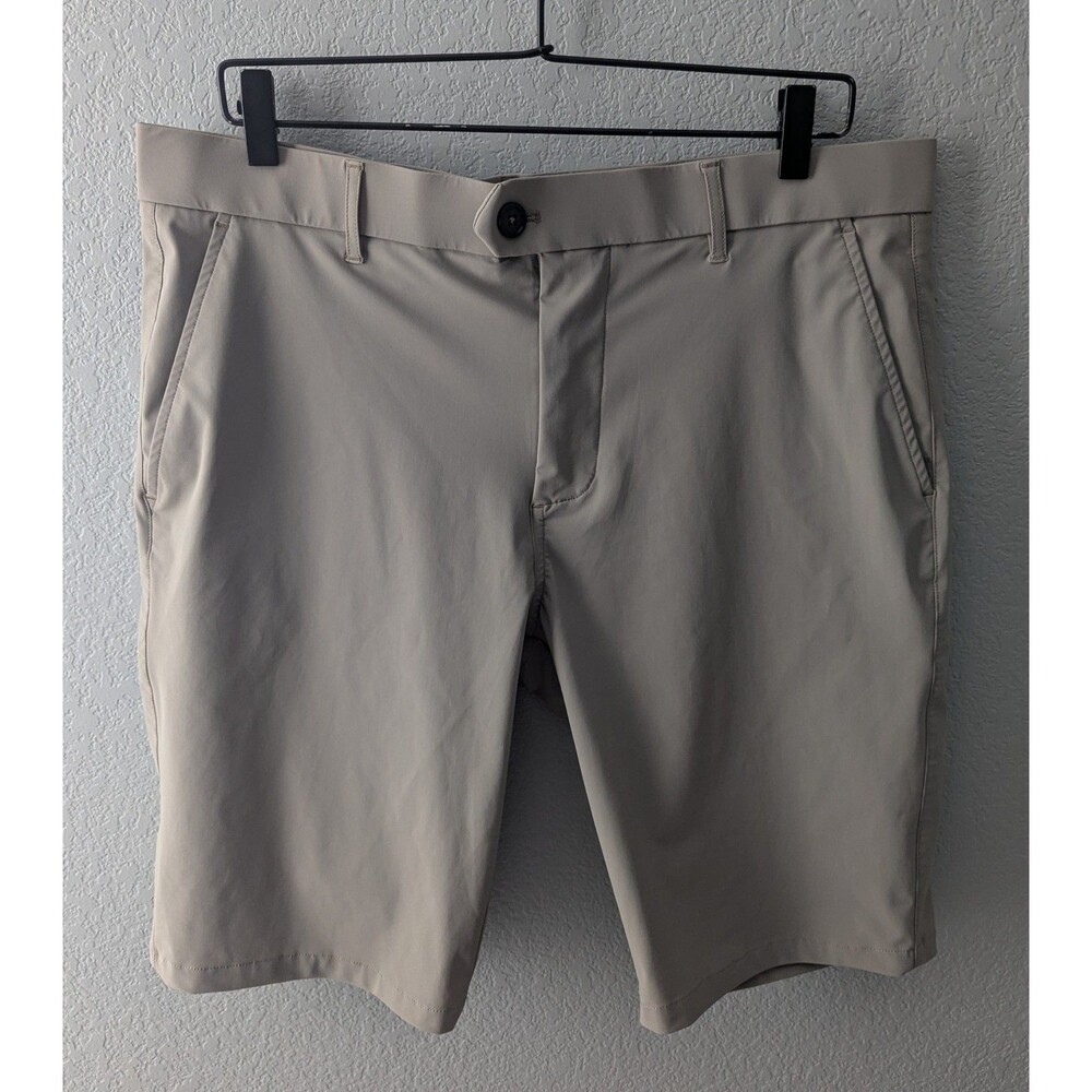 Greyson Montauk Shorts Men's Size 34 Riverstone Brown 10" Performance Bottoms